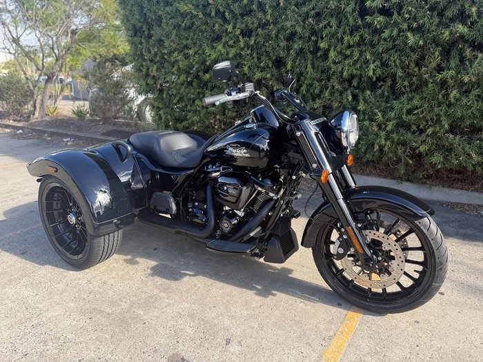 2025 HARLEY-DAVIDSON FLRT FREEWHEELER