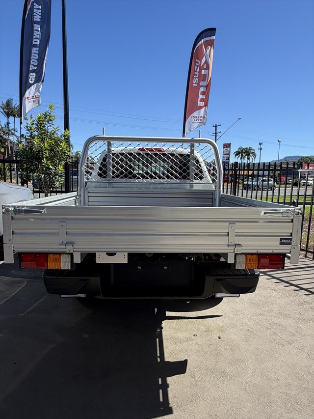 2025 Isuzu D-MAX SX