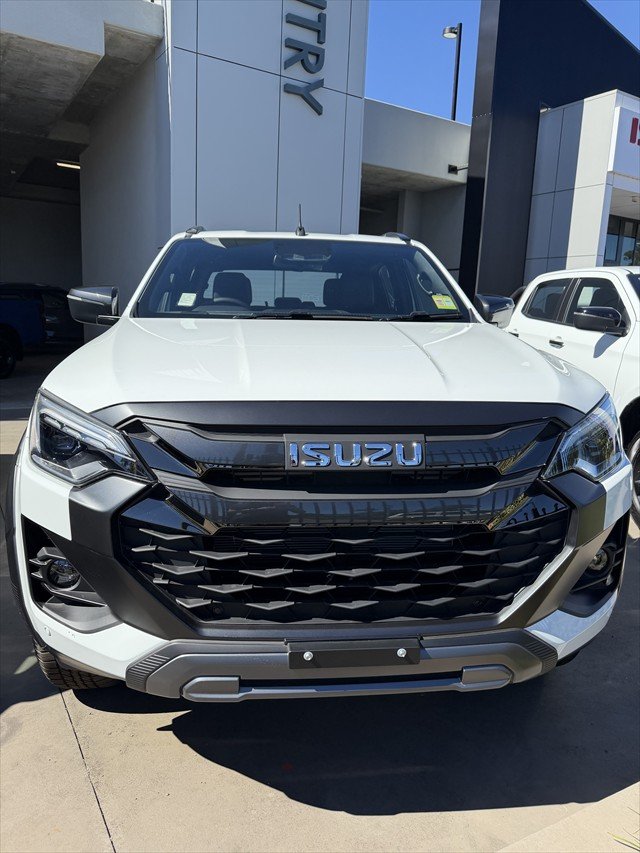 2025 Isuzu D-MAX X-TERRAIN