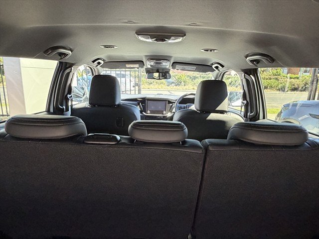 2025 Isuzu MU-X LS-T