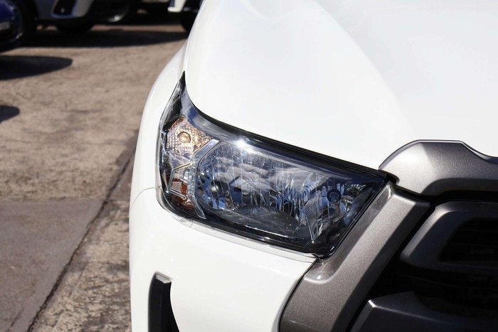 2022 Toyota Hilux SR Hi-Rider