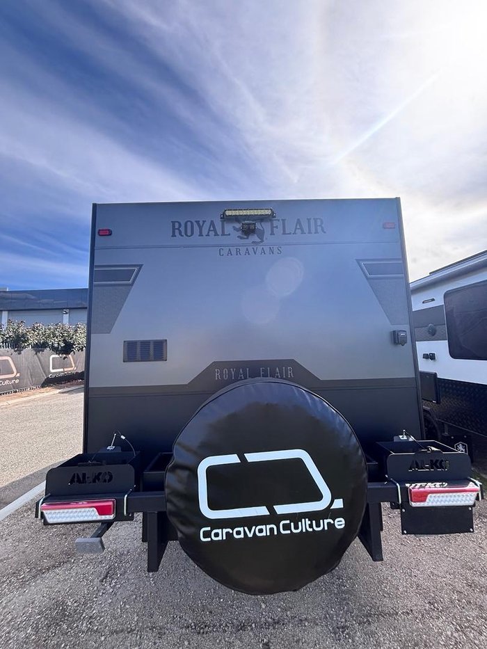 2025 Royal Flair Razor Xt