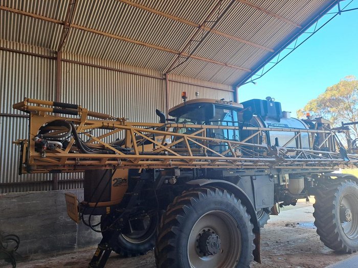 2018 Croplands Rogator RG1300C