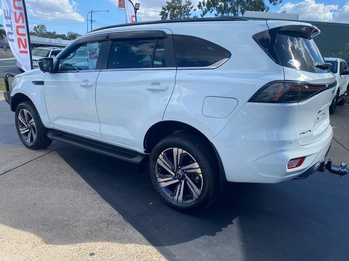 2026 Isuzu MU-X LS-T