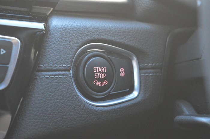 2015 BMW 2 Series 218i Luxury Line F45 Alpine White