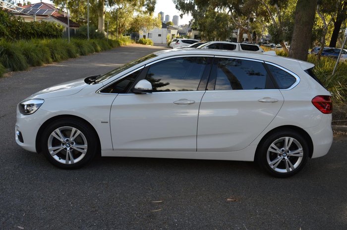 2015 BMW 2 Series 218i Luxury Line F45 Alpine White