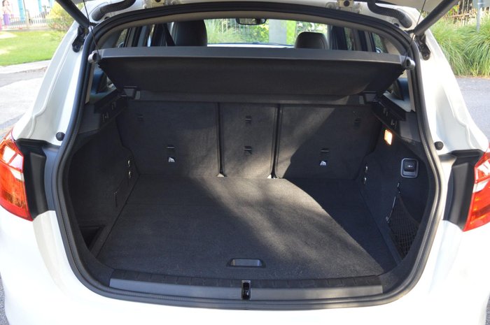 2015 BMW 2 Series 218i Luxury Line F45 Alpine White