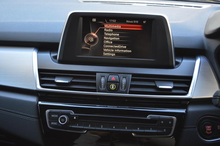 2015 BMW 2 Series 218i Luxury Line F45 Alpine White