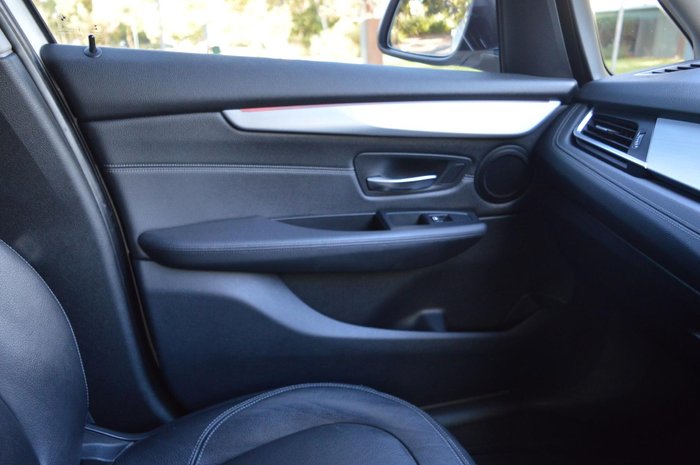 2015 BMW 2 Series 218i Luxury Line F45 Alpine White