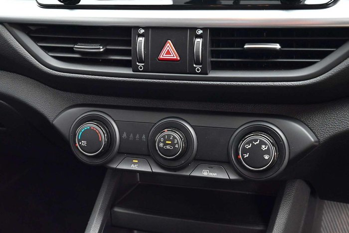 2024 Kia Cerato S