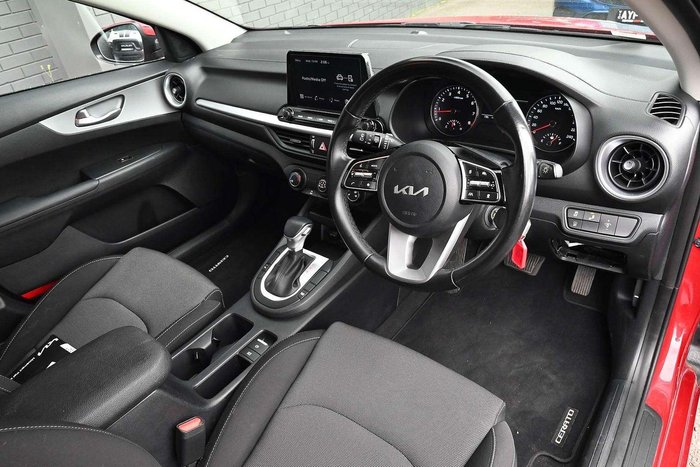 2024 Kia Cerato S