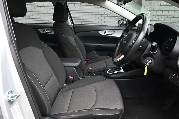 2024 Kia Cerato S