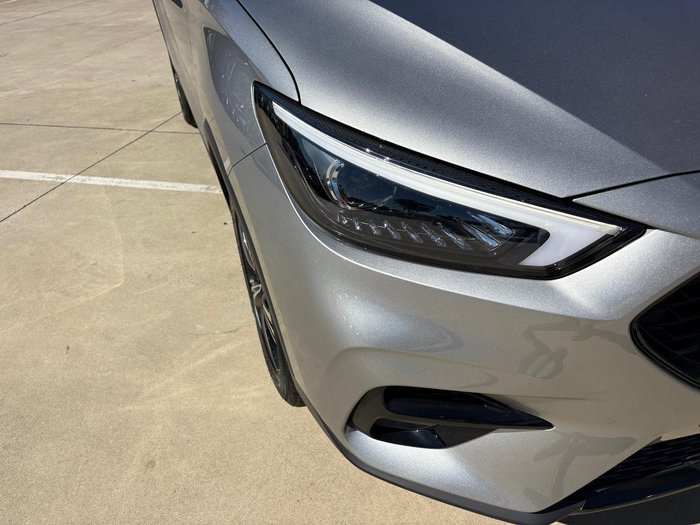 2024 MG ZST Excite