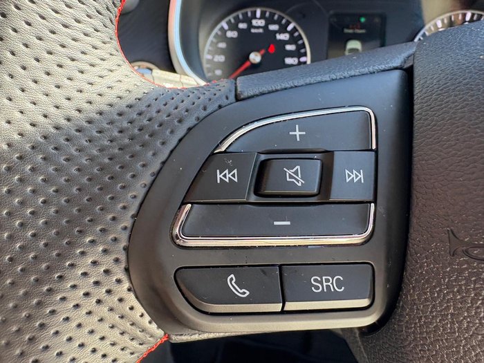 2024 MG ZST Excite