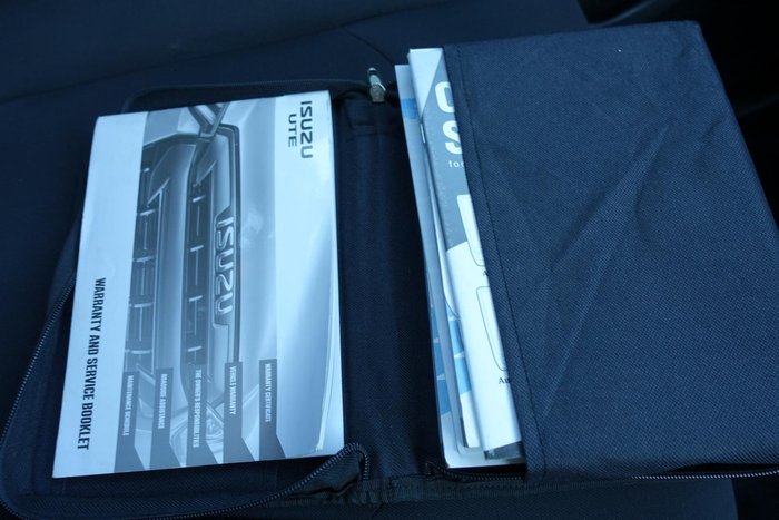 2021 Isuzu D-MAX SX MY21 4X4 Dual Range Mineral White