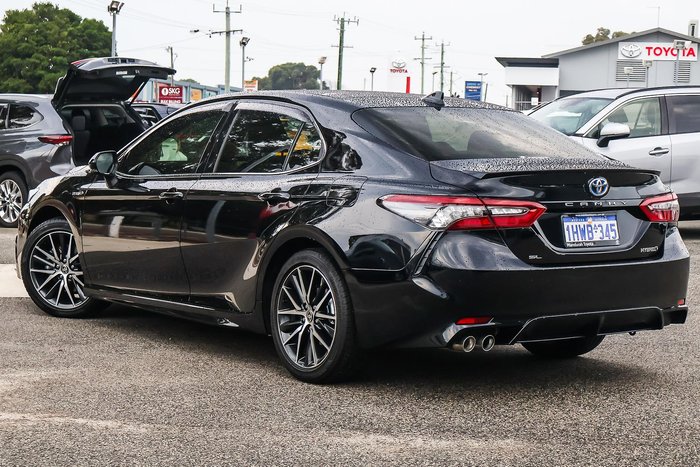 2023 Toyota Camry SL