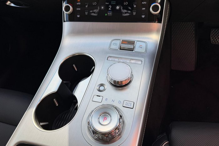 2025 Genesis GV70 2.5T ADVANCED