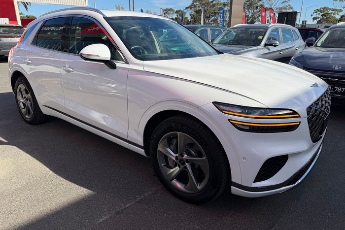 2025 Genesis GV70