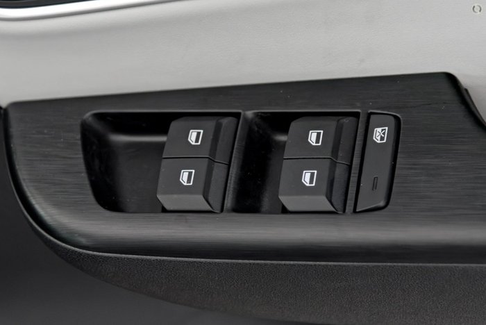 2025 MG ZS Essence Hybrid+