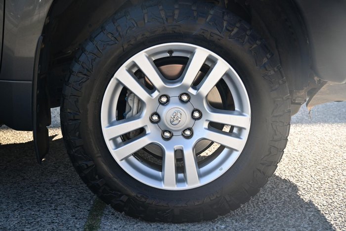 2012 Toyota Landcruiser Prado VX