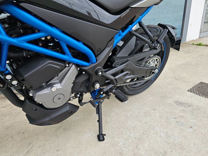 2026 CFMOTO 300 NK ABS Blue