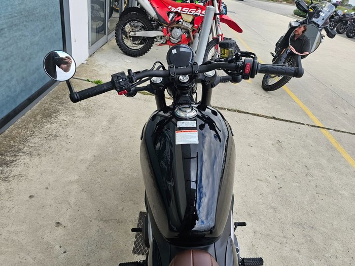 2026 CFMOTO 450 CL-C BOBBER Black