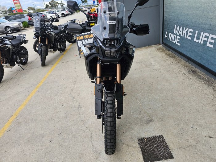 2026 CFMOTO 450 MT Black