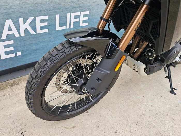 2026 CFMOTO 450 MT Black