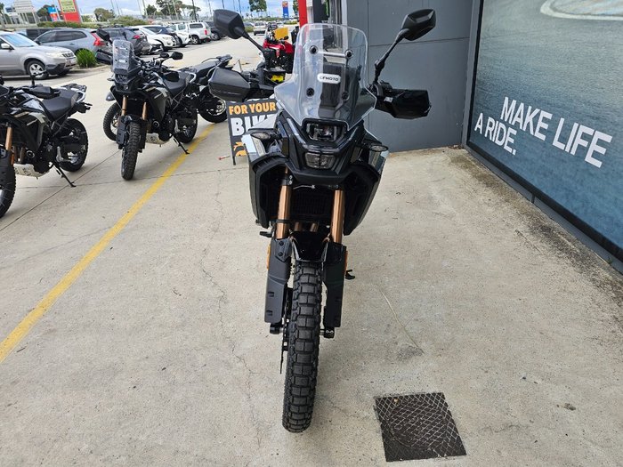 2026 CFMOTO 450 MT Black