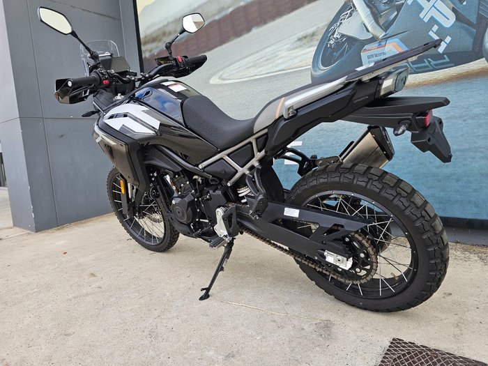 2026 CFMOTO 450 MT Black