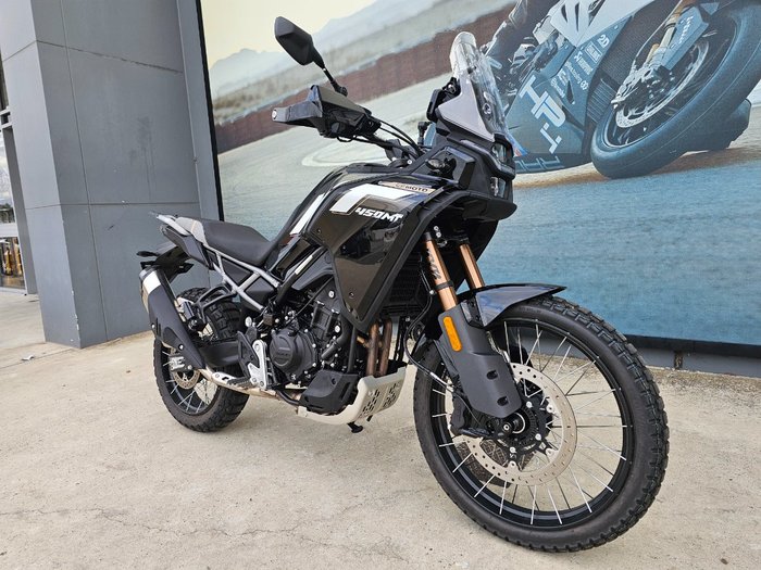 2026 CFMOTO 450 MT Black