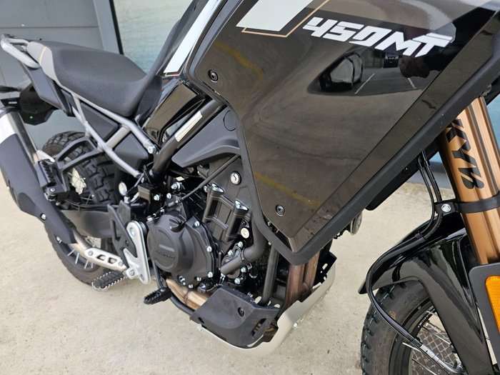 2026 CFMOTO 450 MT Black