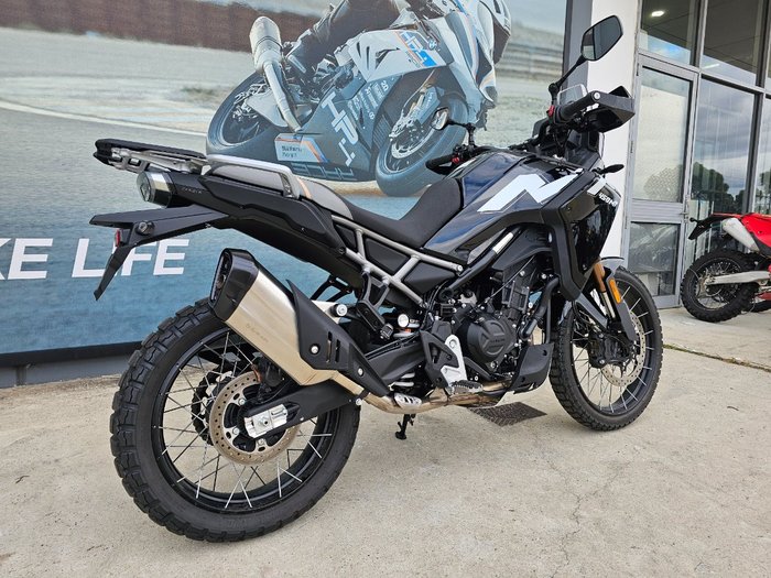 2026 CFMOTO 450 MT Black