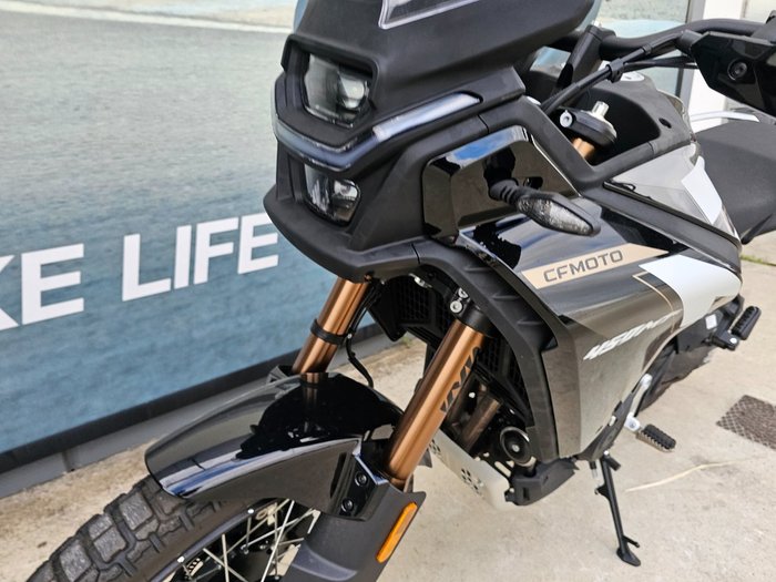 2026 CFMOTO 450 MT Black