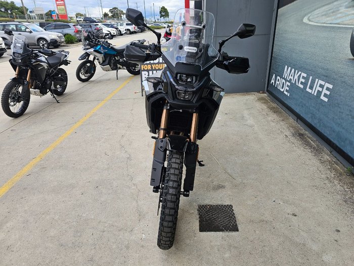 2026 CFMOTO 450 MT Black