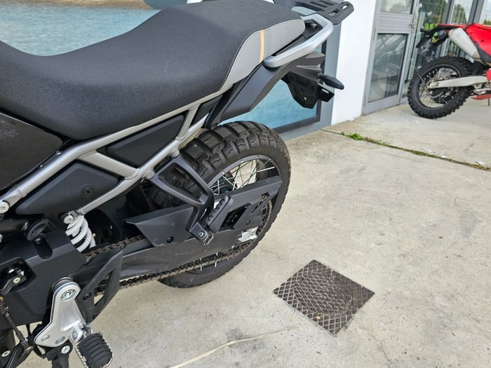 2026 CFMOTO 450 MT Black