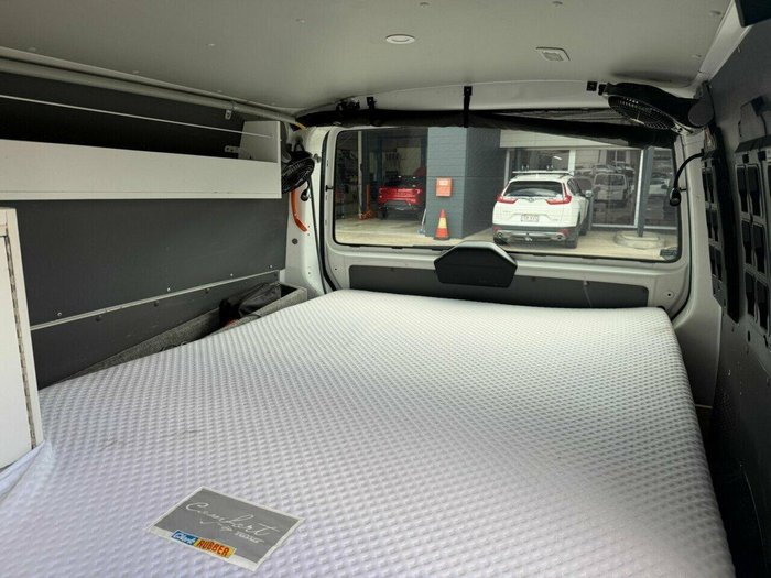 2022 Volkswagen Transporter TDI340
