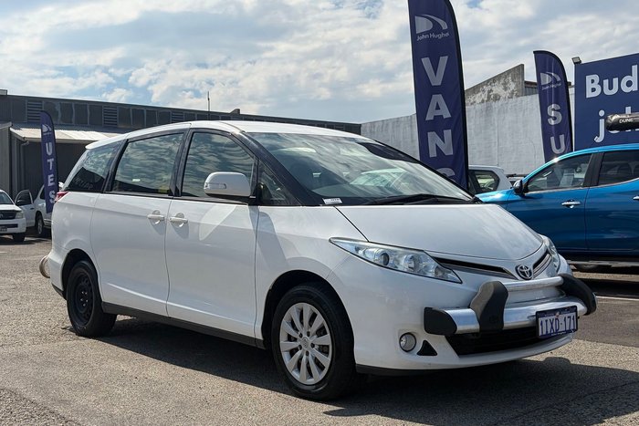 2017 Toyota Tarago