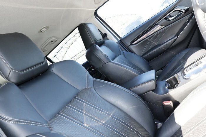 2023 Isuzu MU-X LS-T