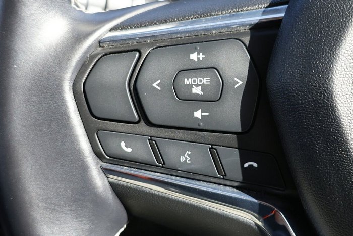 2023 Isuzu MU-X LS-T