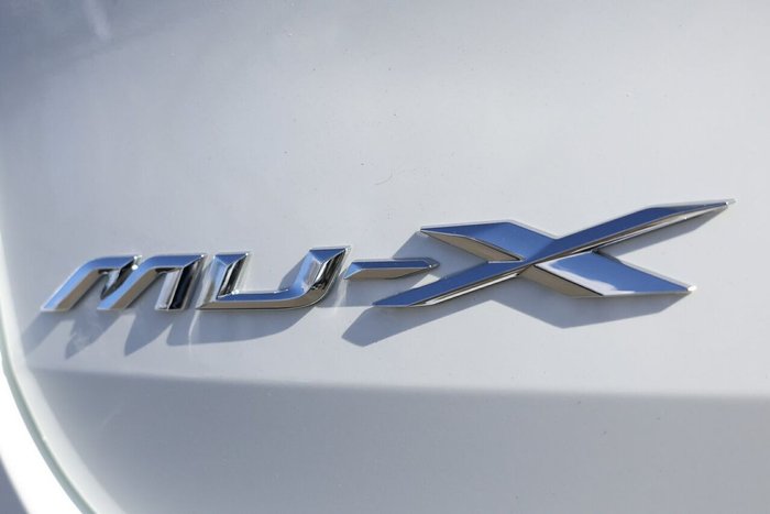 2023 Isuzu MU-X LS-T