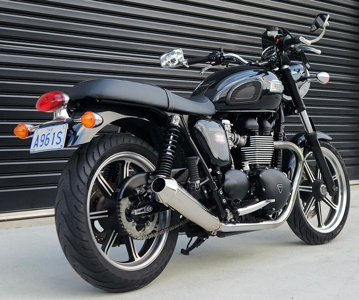 2014 Triumph Bonneville 865 Bonneville Black