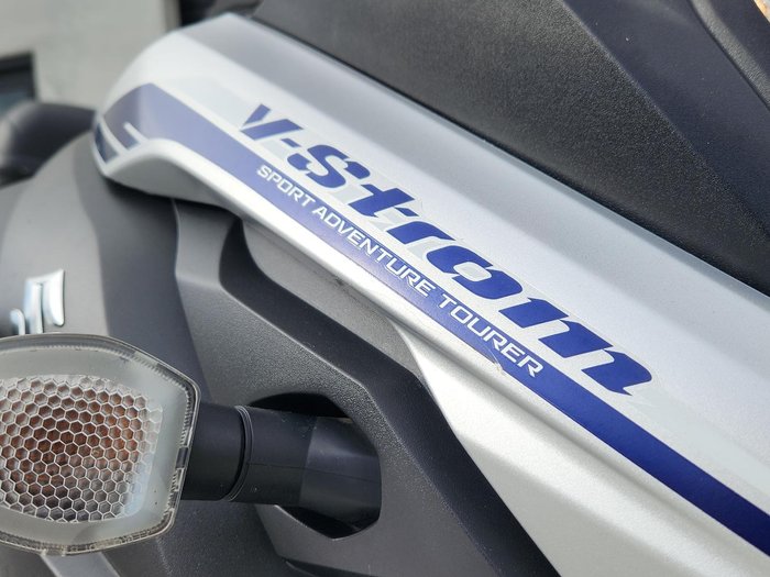 2022 Suzuki V-Strom 650XT LAMS (DL650XAUE) V-Strom Blue