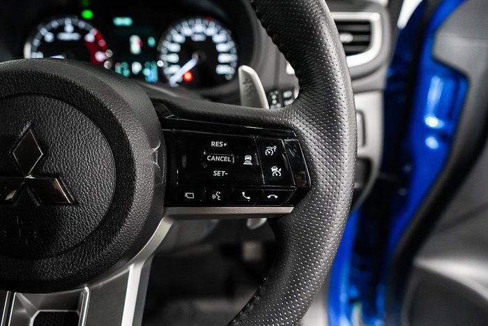 2024 Mitsubishi Pajero Sport GLS