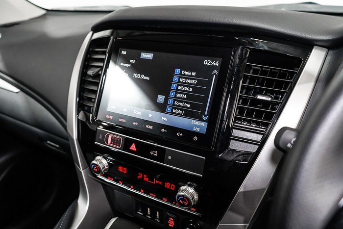 2024 Mitsubishi Pajero Sport GLS