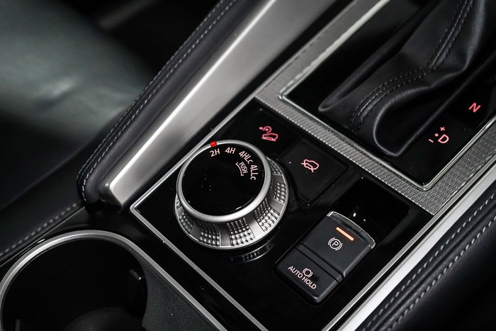 2024 Mitsubishi Pajero Sport GLS