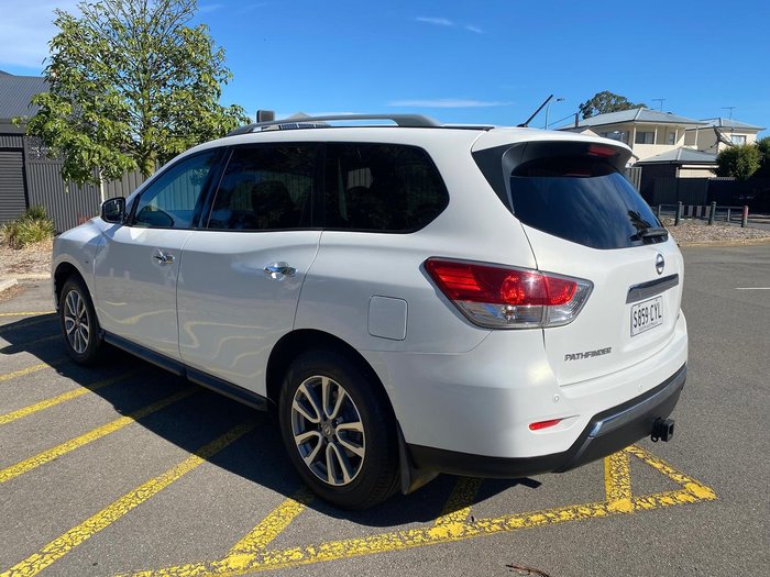2013 Nissan Pathfinder ST R52 MY14 Alpine White