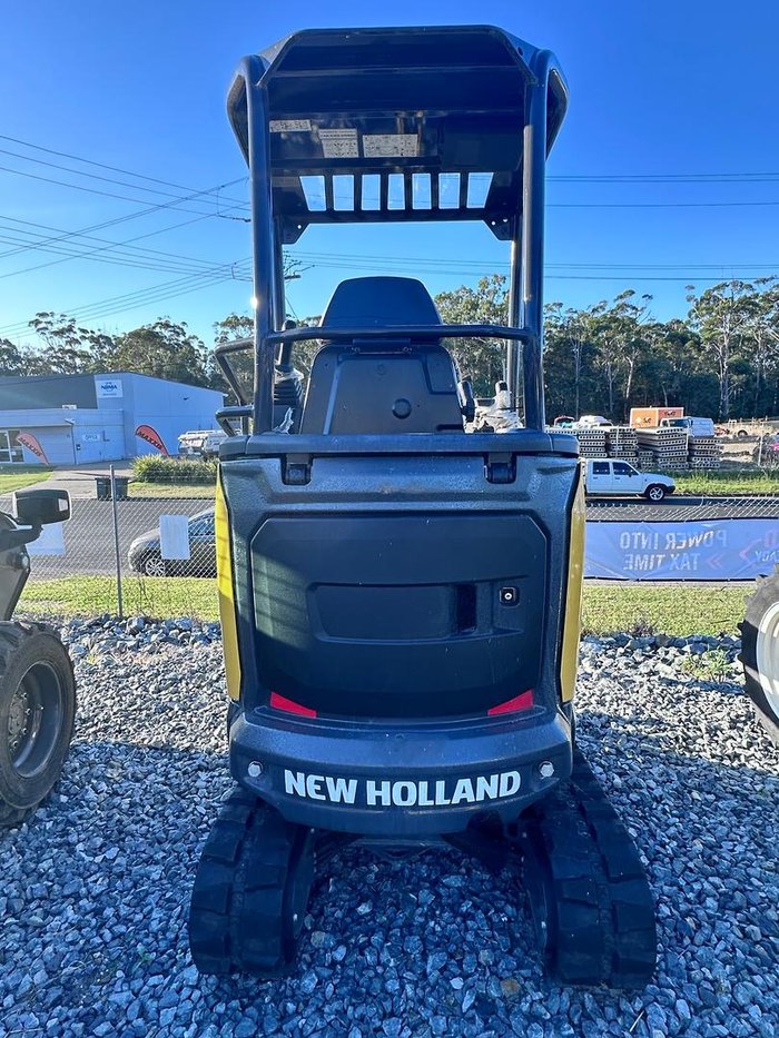 2025 New Holland E17d Yellow