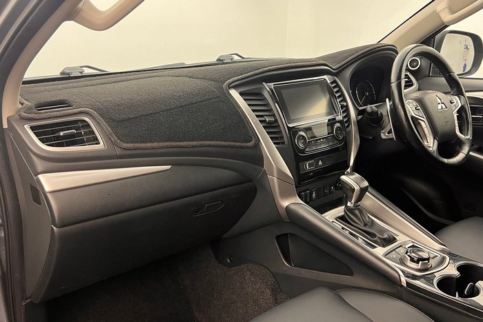 2018 Mitsubishi Pajero Sport Exceed