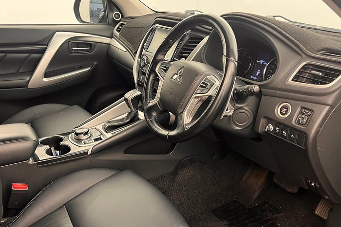 2018 Mitsubishi Pajero Sport Exceed